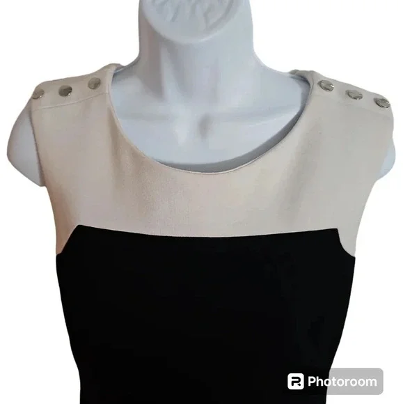 White House Black Market Women’s 8 Black White Sheath Dress Silver Button Mod - Picture 3 of 8